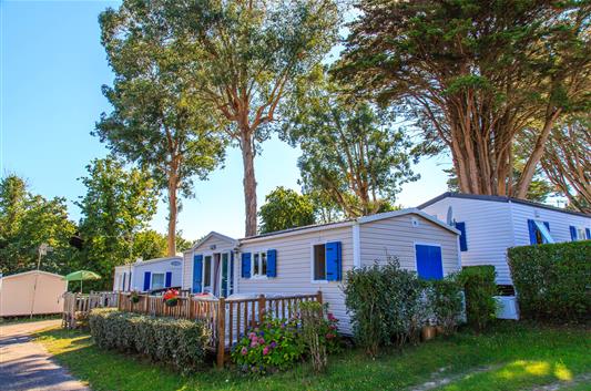 Camping avec piscine couverte et chauffée Mesquer proche de La Baule et  Guerande en Loire Atlantique - Camping le Welcome***